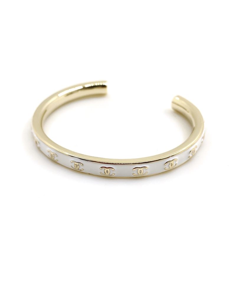 Ch**el bracelets